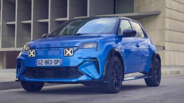 Alpine A290 GT е базовата версия на спортния компактен автомобил, разработен от Alpine на базата на R5. Той има  180 к.с., осигурени от предния електрически мотор, захранван от 52 kWh батерия за максимален пробег от 380 км. На това зверче отнема 7,4 секунди, за да ускори от 0 до 100 км/ч. Максималната скорост е ограничена на 160 км/ч. Цената на Alpine A290 GT започва от 38 500 евро на големите пазари в Европа. 